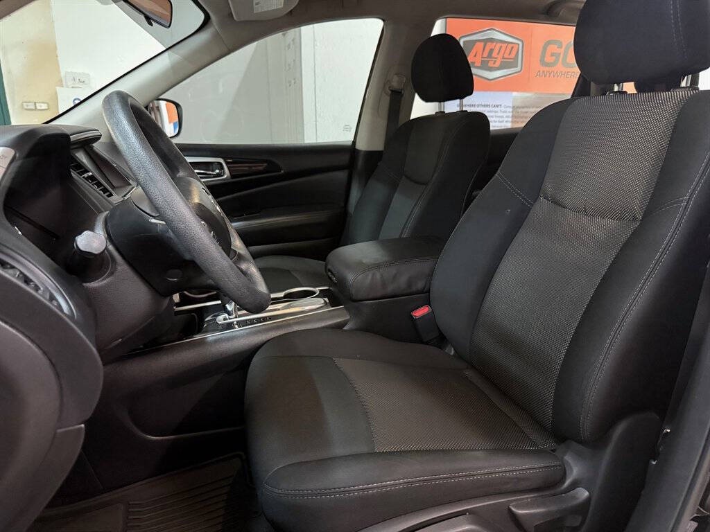 2020 Nissan Pathfinder Image 13