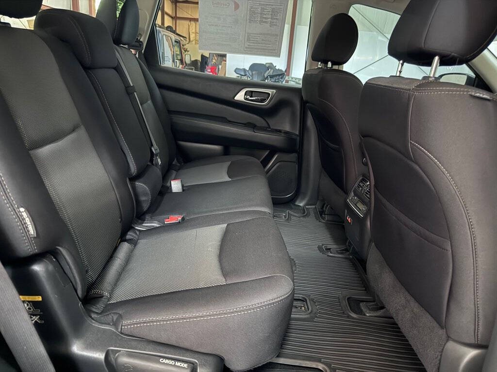 2020 Nissan Pathfinder Image 18