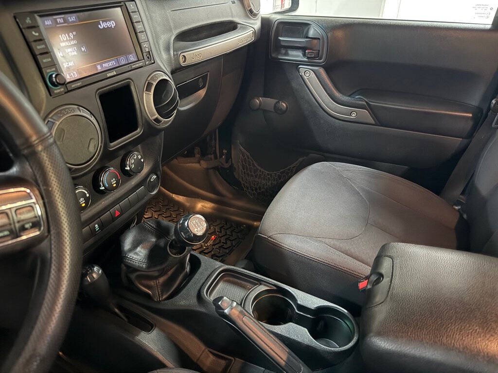 2016 Jeep Wrangler Unlimited Image 14