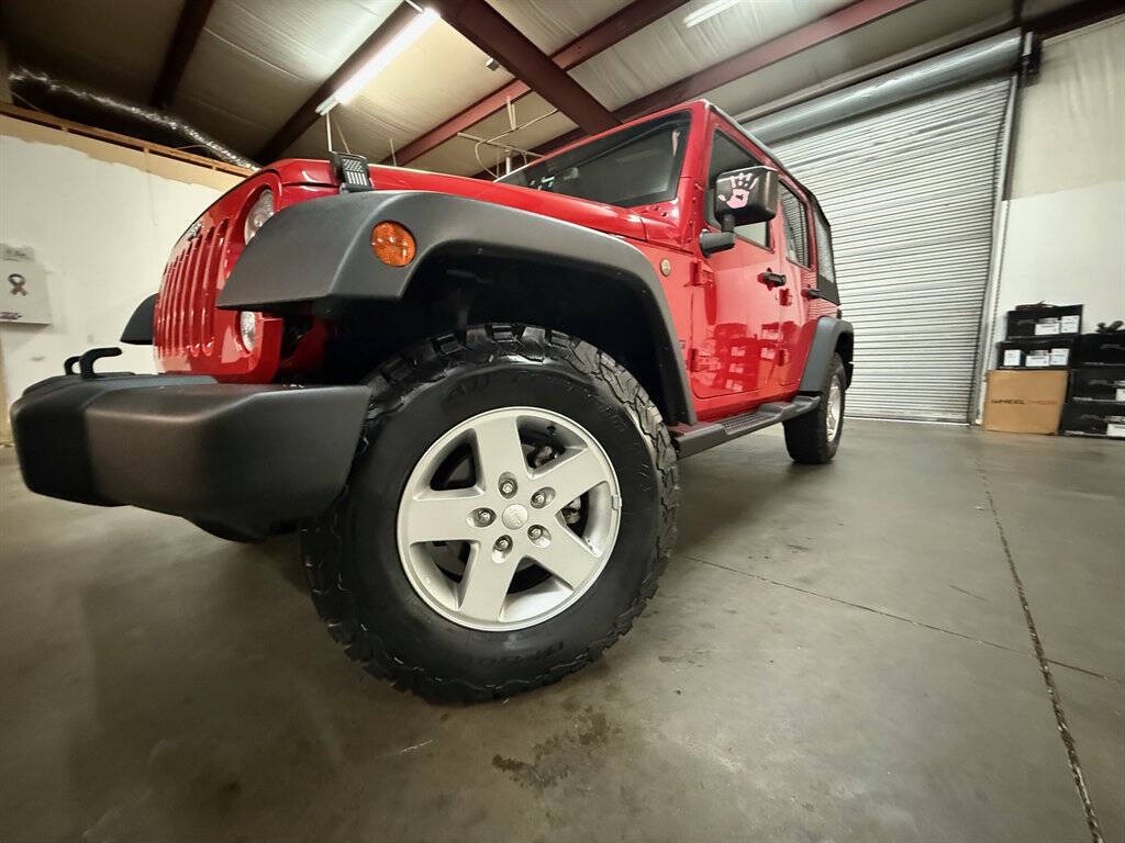 2016 Jeep Wrangler Unlimited Image 3