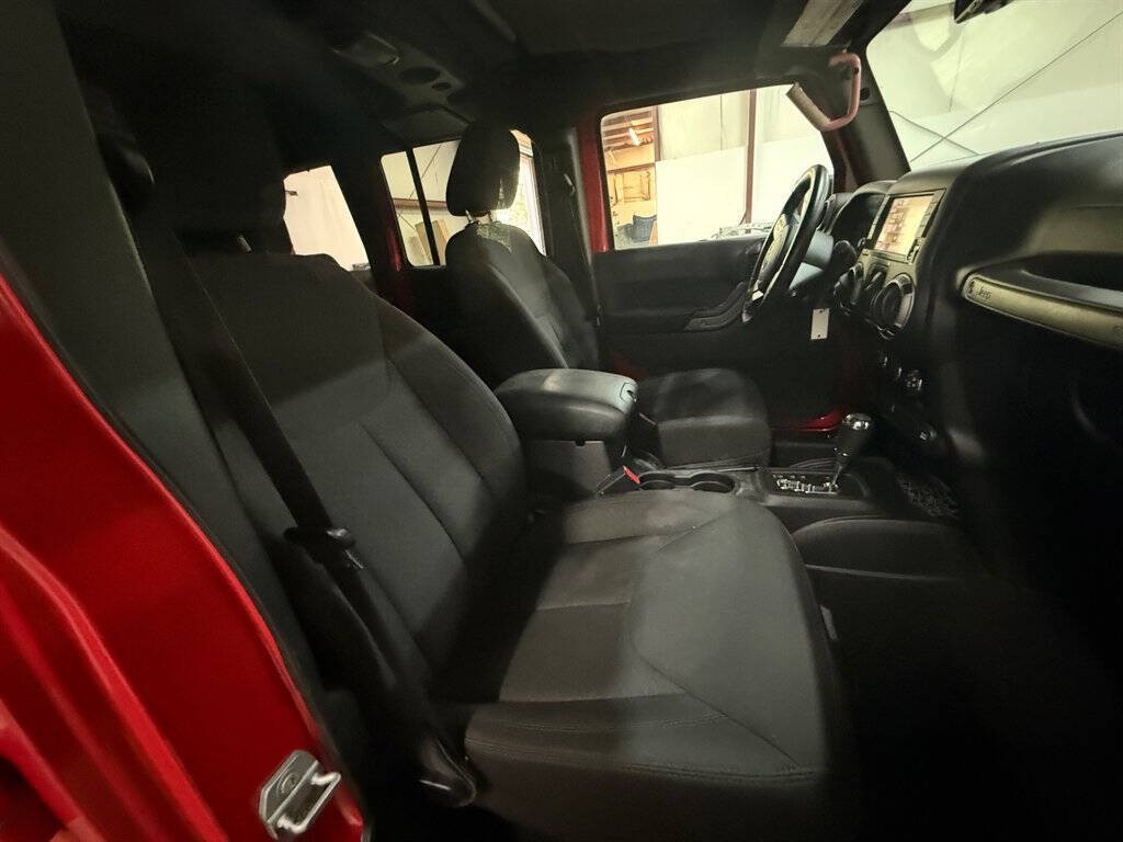 2016 Jeep Wrangler Unlimited Image 13