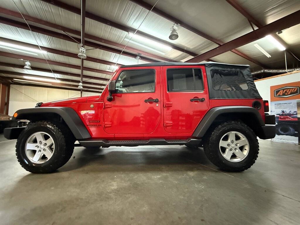 2016 Jeep Wrangler Unlimited Image 3