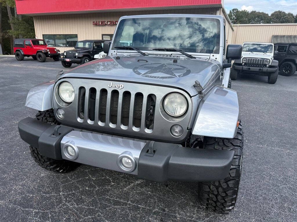 2014 Jeep Wrangler Unlimited Image 2