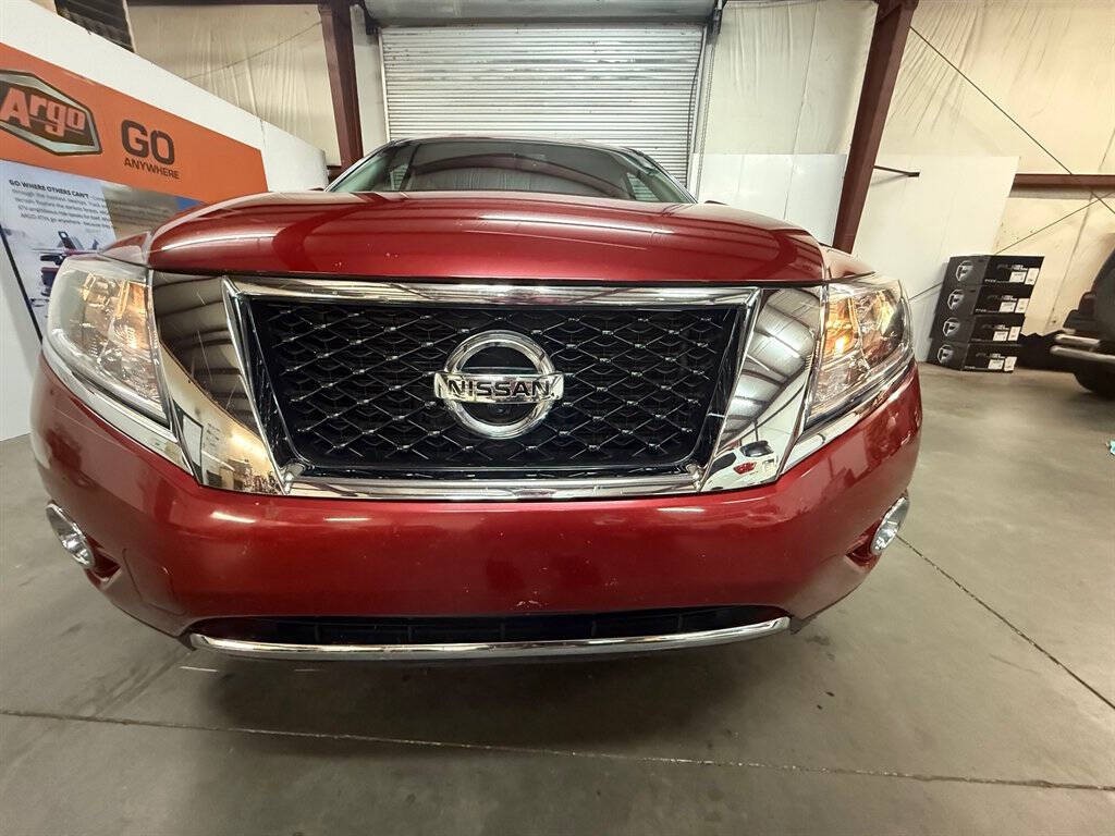 2016 Nissan Pathfinder Image 4