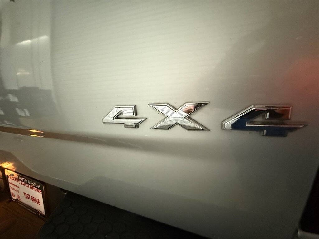 2015 RAM 1500 Image 7
