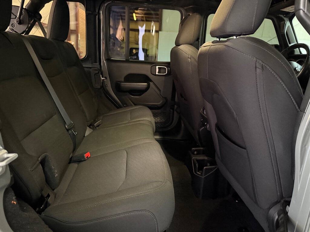 2019 Jeep Wrangler Unlimited Image 17