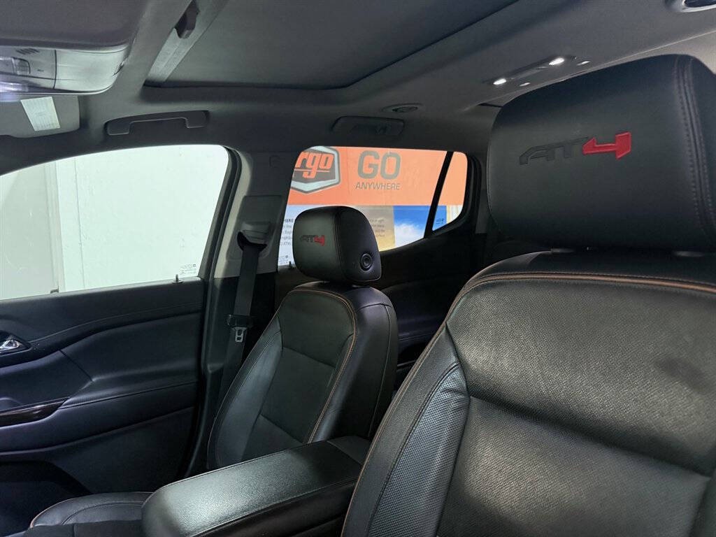 2020 GMC Acadia Image 13