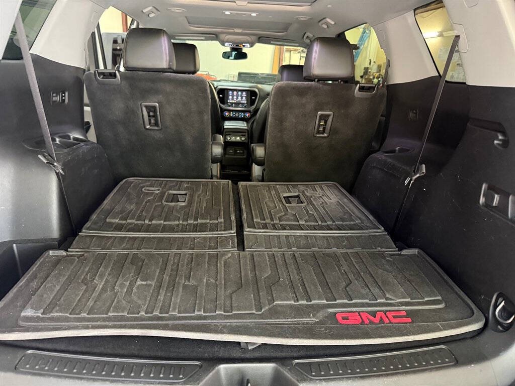 2020 GMC Acadia Image 19