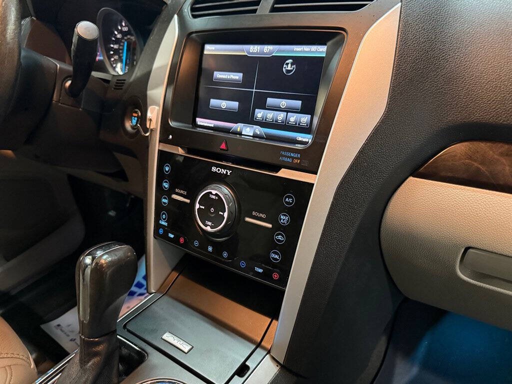 2015 Ford Explorer Image 14