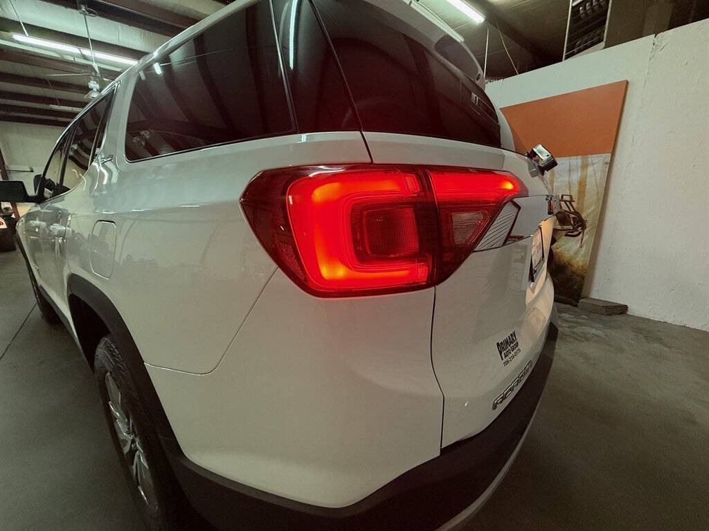 2018 GMC Acadia Image 8