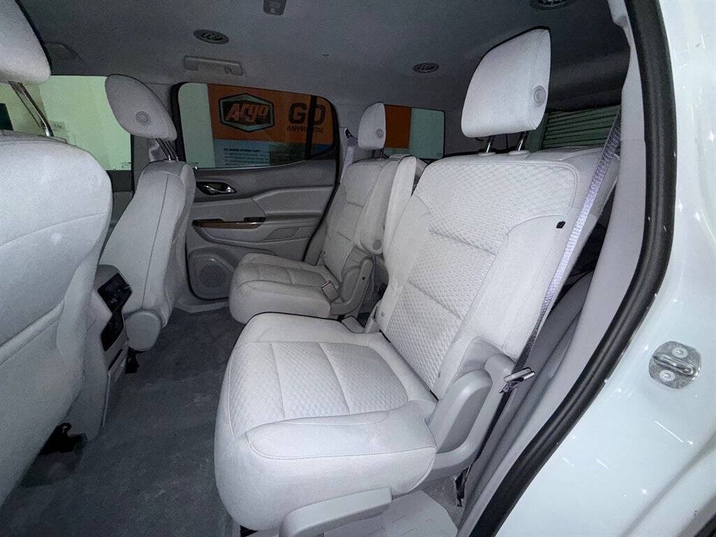 2018 GMC Acadia Image 12