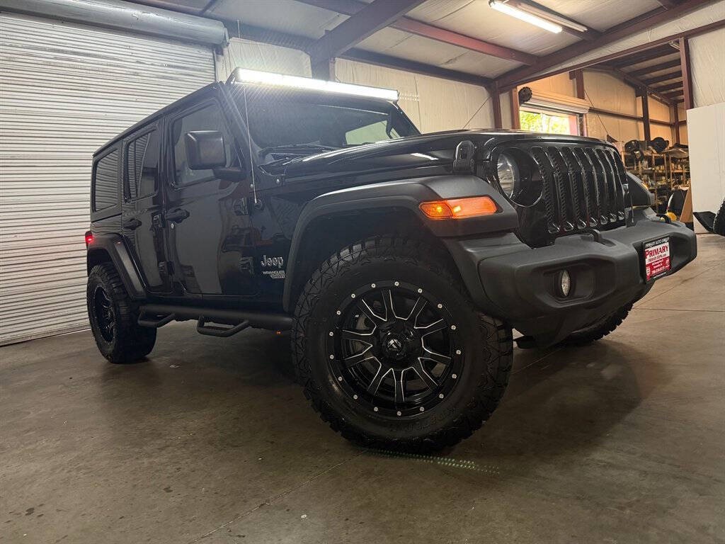 2019 Jeep Wrangler Unlimited Image 2