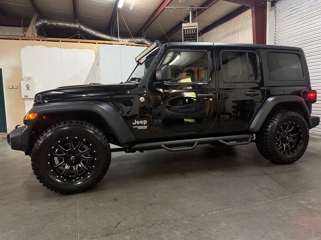 2019 Jeep Wrangler Unlimited Image 12