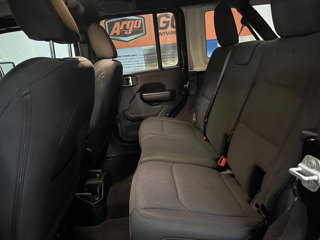 2019 Jeep Wrangler Unlimited Image 18