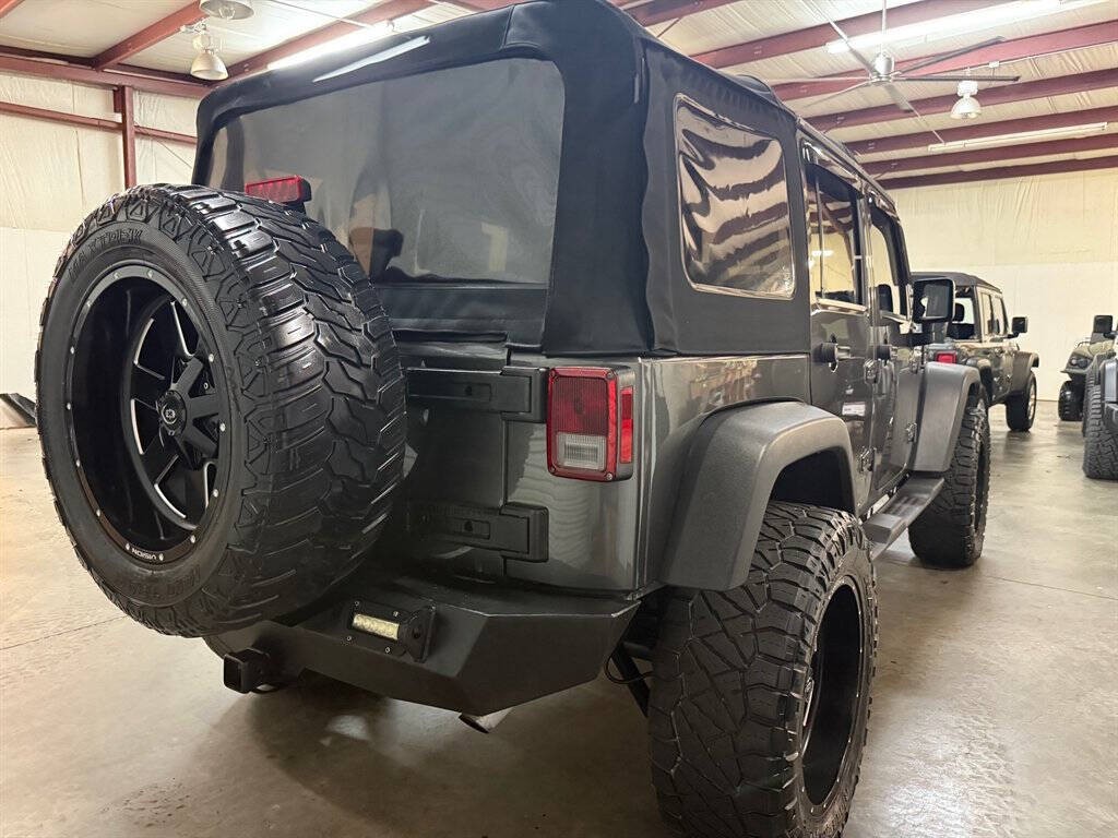 2016 Jeep Wrangler Unlimited Image 8