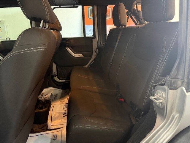 2016 Jeep Wrangler Unlimited Image 17