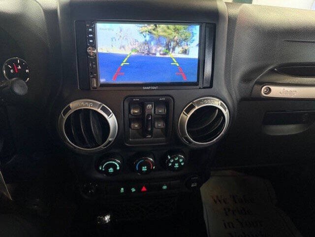 2016 Jeep Wrangler Unlimited Image 19