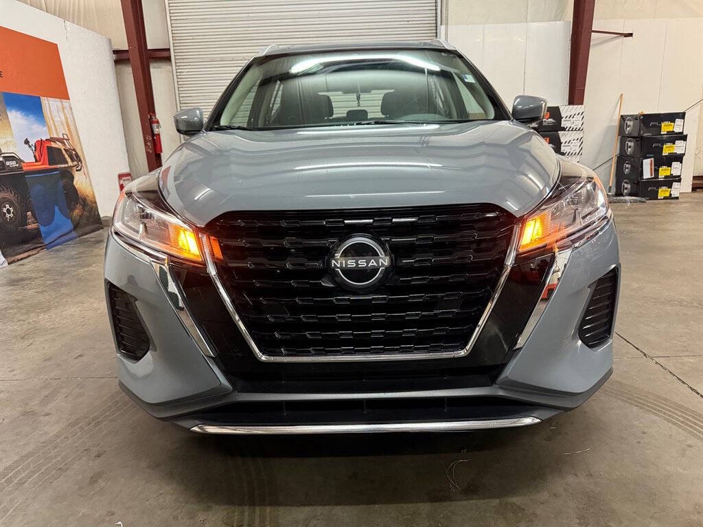 2023 Nissan Kicks Image 3