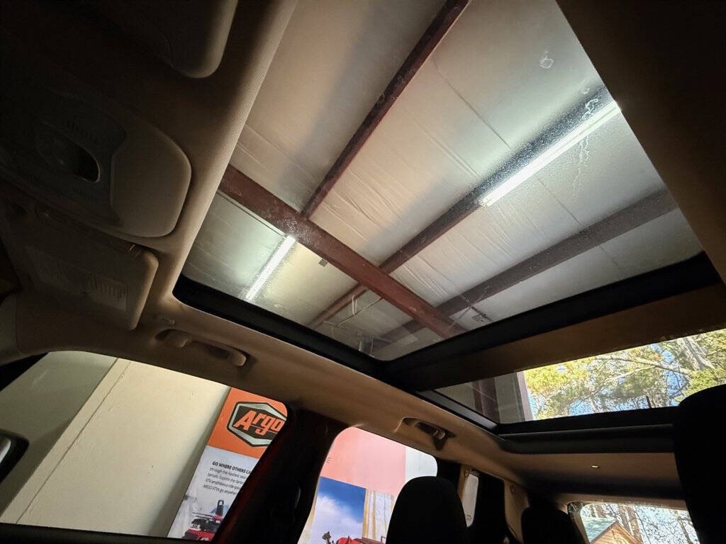 2019 Jeep Renegade Image 12