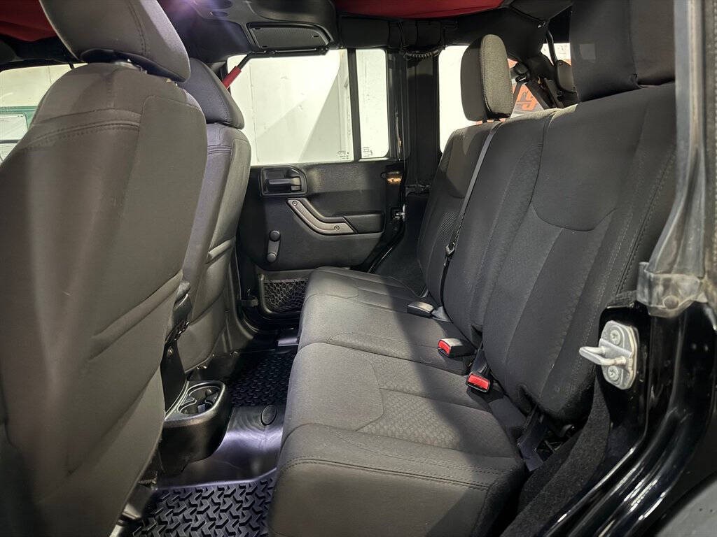 2018 Jeep Wrangler Image 18