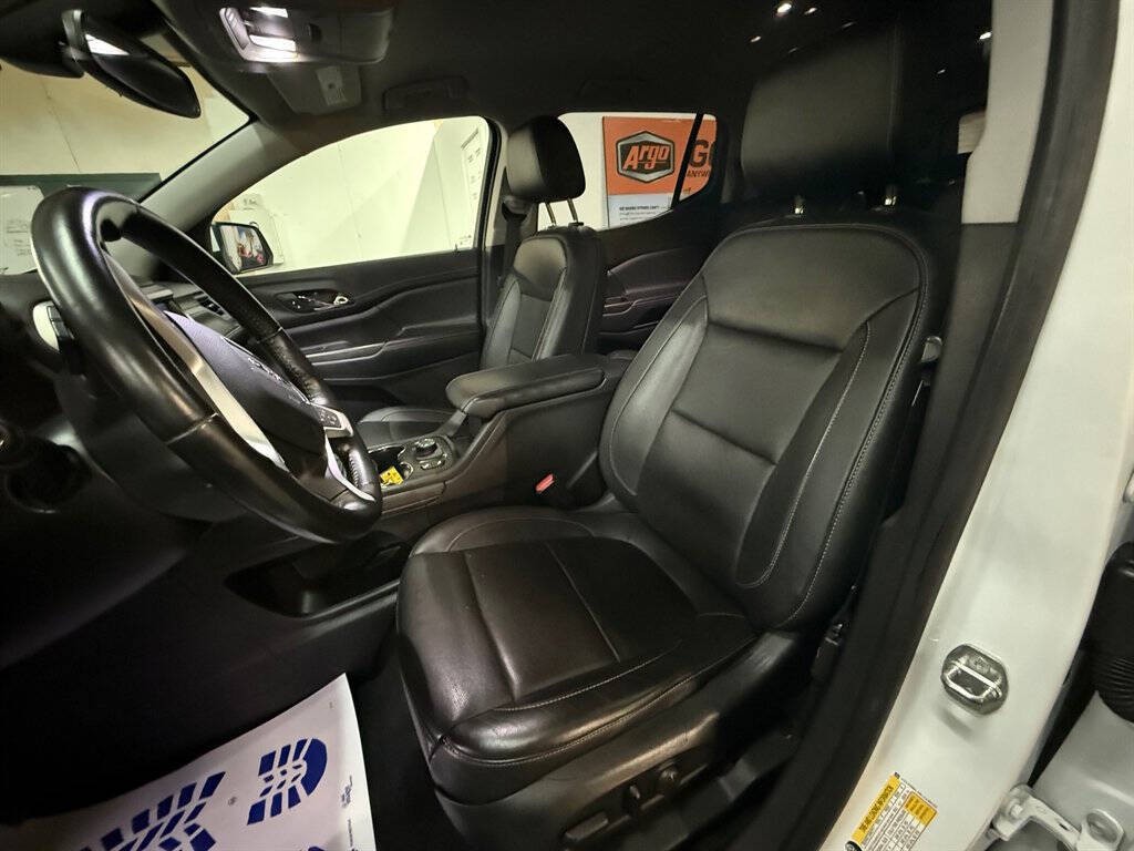 2020 GMC Acadia Image 14