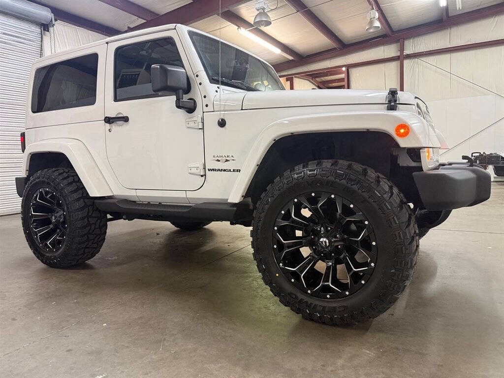2017 Jeep Wrangler Image 9