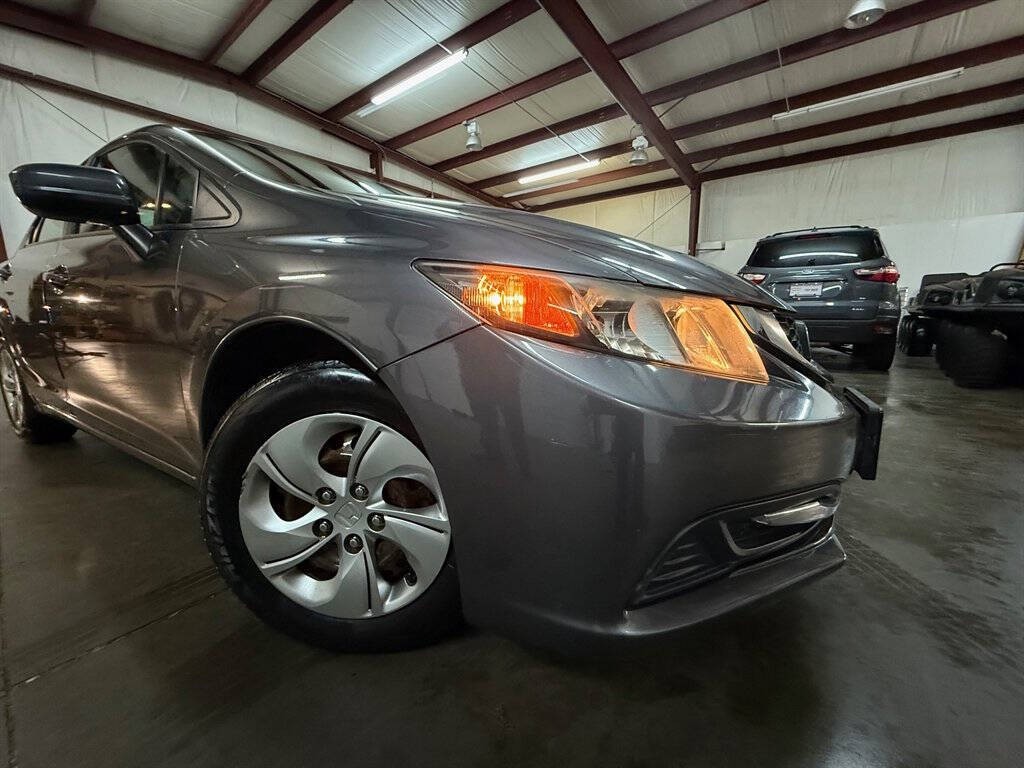 2015 Honda Civic Image 13