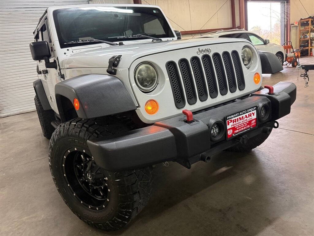 2015 Jeep Wrangler Unlimited Image 2