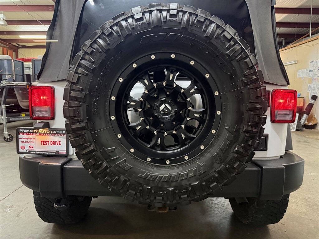 2015 Jeep Wrangler Unlimited Image 16