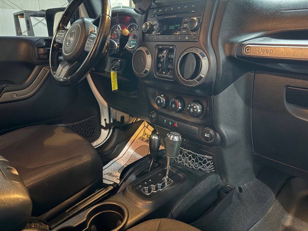 2015 Jeep Wrangler Unlimited Image 22