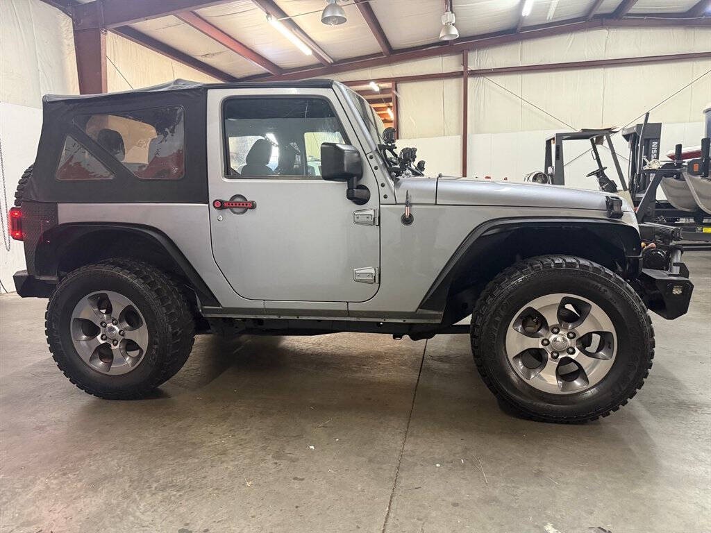 2017 Jeep Wrangler Image 5