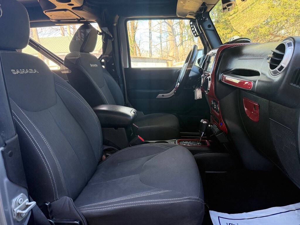 2017 Jeep Wrangler Image 14