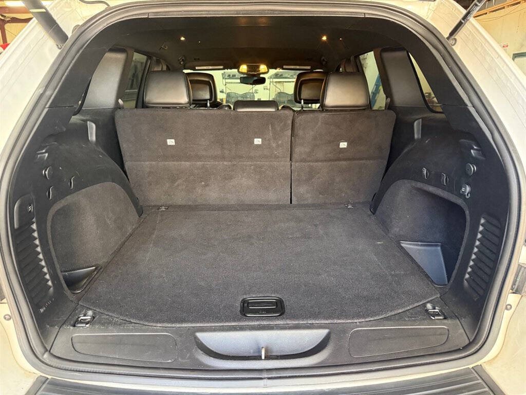 2019 Jeep Grand Cherokee Image 16