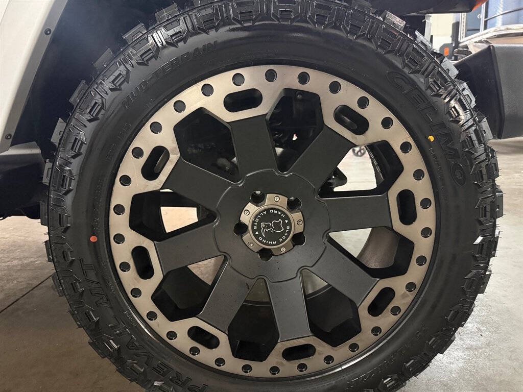 2012 Jeep Wrangler Unlimited Image 10