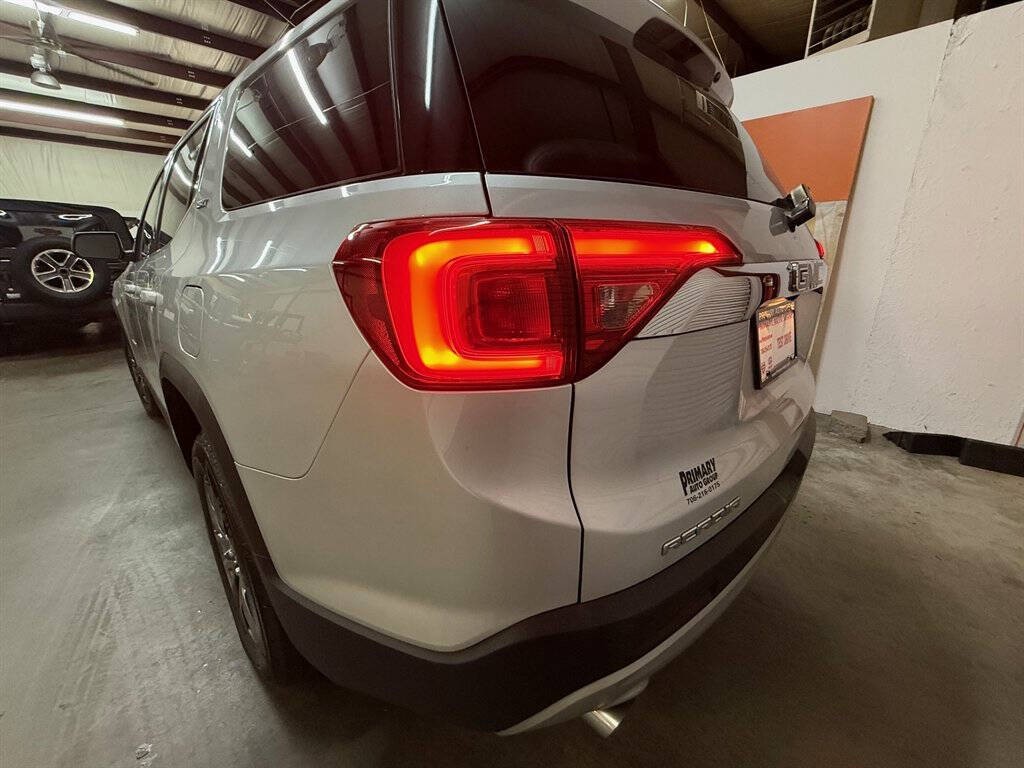 2017 GMC Acadia Image 6