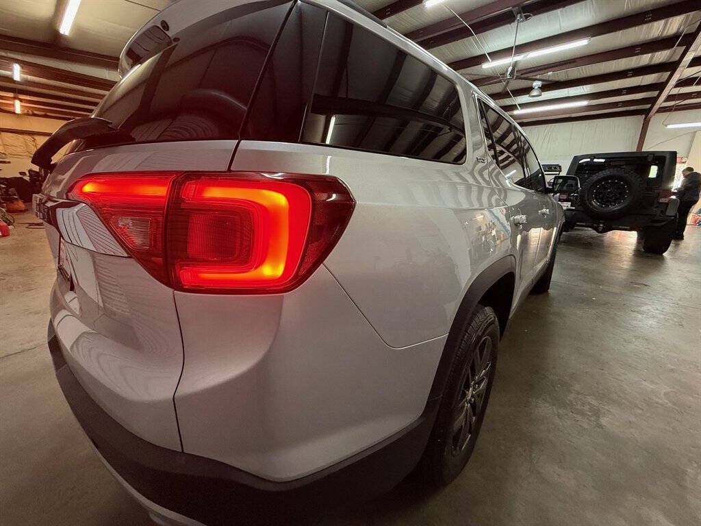 2017 GMC Acadia Image 8