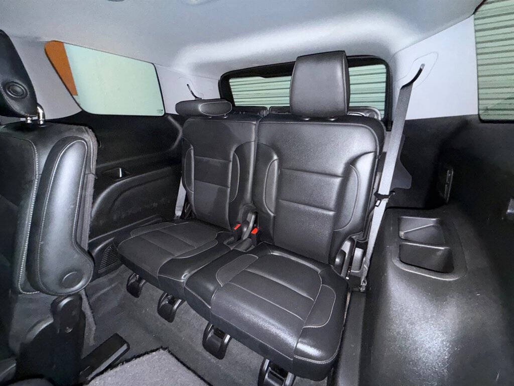 2017 GMC Acadia Image 13