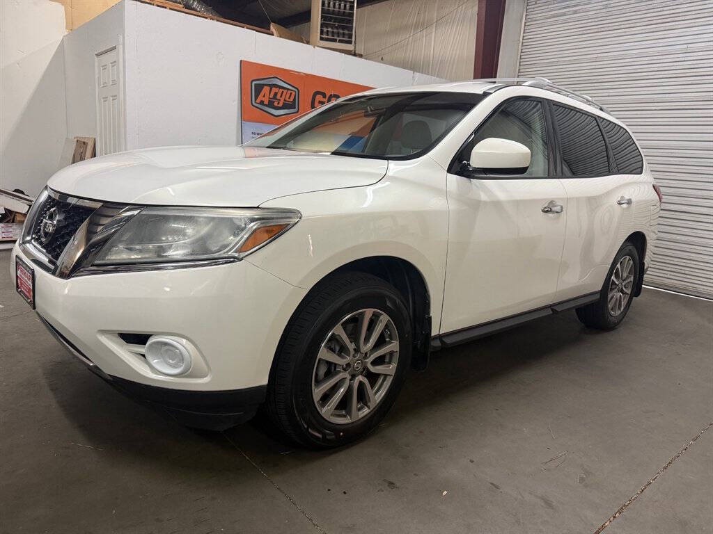 2014 Nissan Pathfinder Image 4