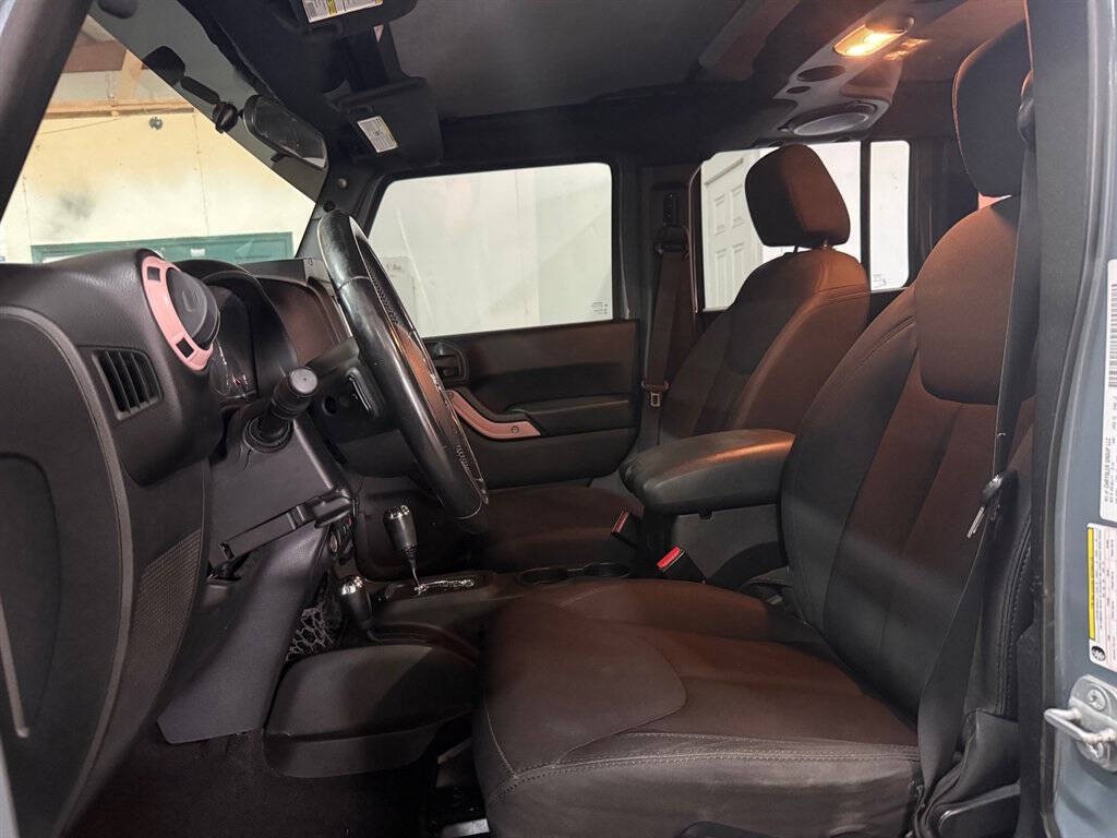 2014 Jeep Wrangler Unlimited Image 8