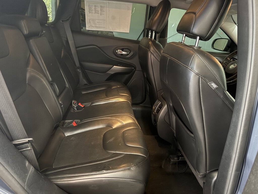 2020 Jeep Cherokee Image 20