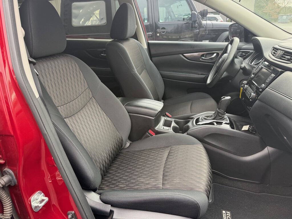 2019 Nissan Rogue Image 17