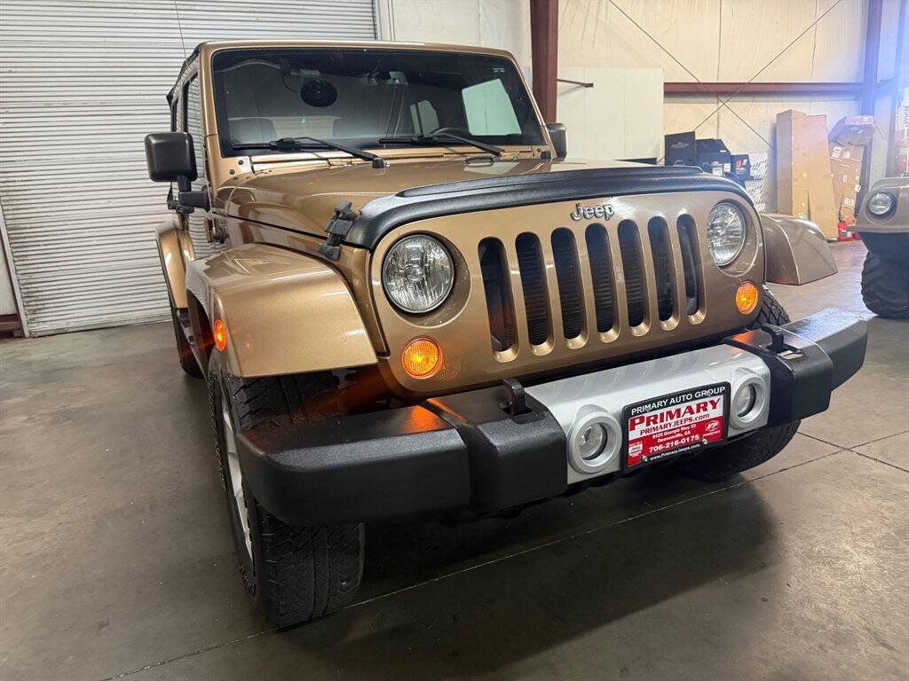 2015 Jeep Wrangler Unlimited Image 2