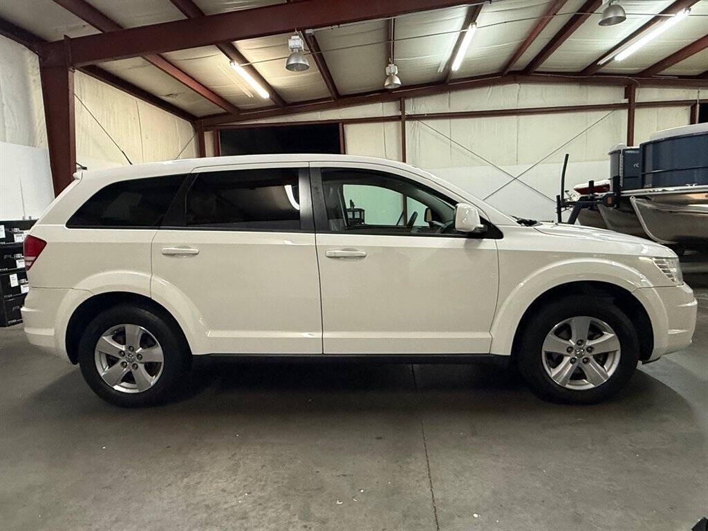 2009 Dodge Journey Image 9