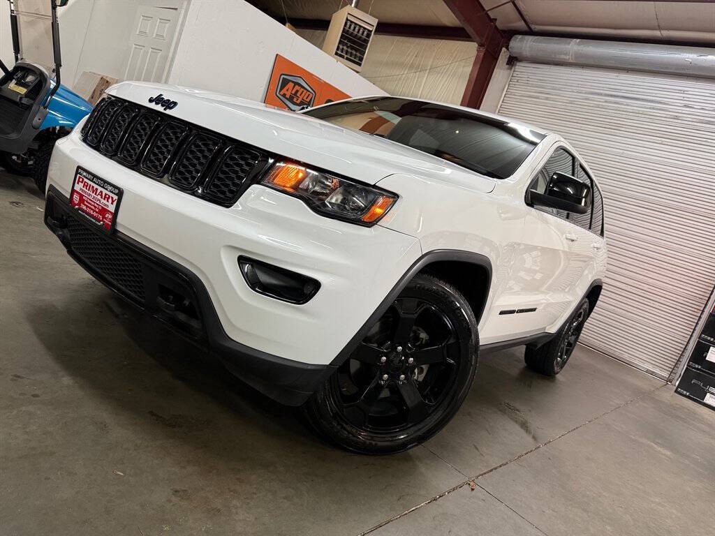 2020 Jeep Grand Cherokee Image 2