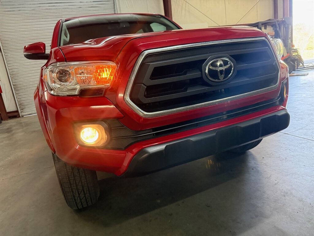 2022 Toyota Tacoma Image 2