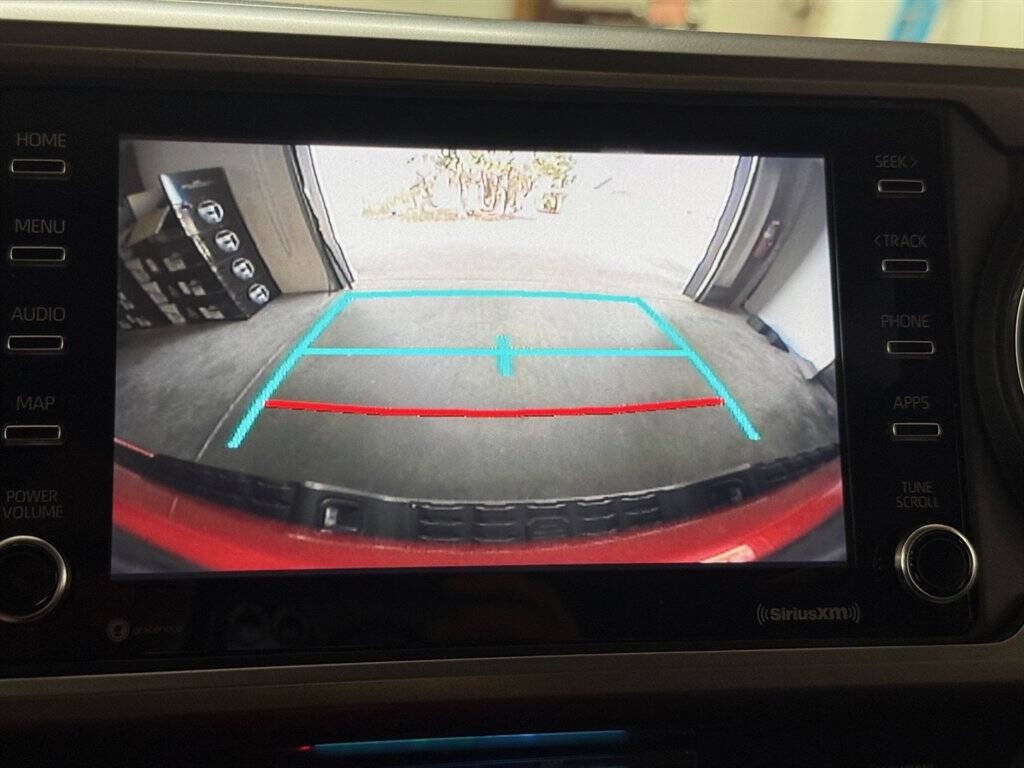 2022 Toyota Tacoma Image 15