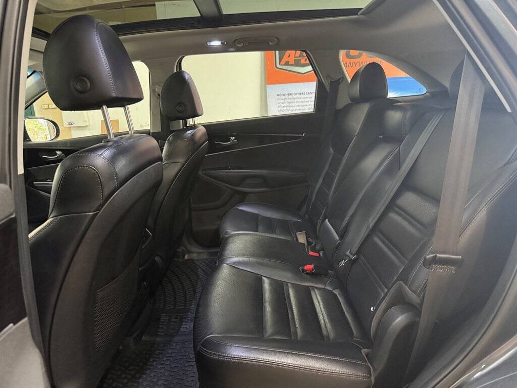 2020 Kia Sorento Image 18