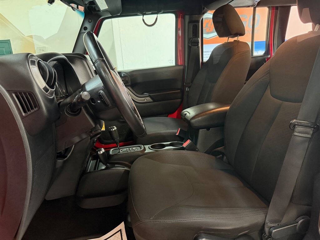 2018 Jeep Wrangler Image 12