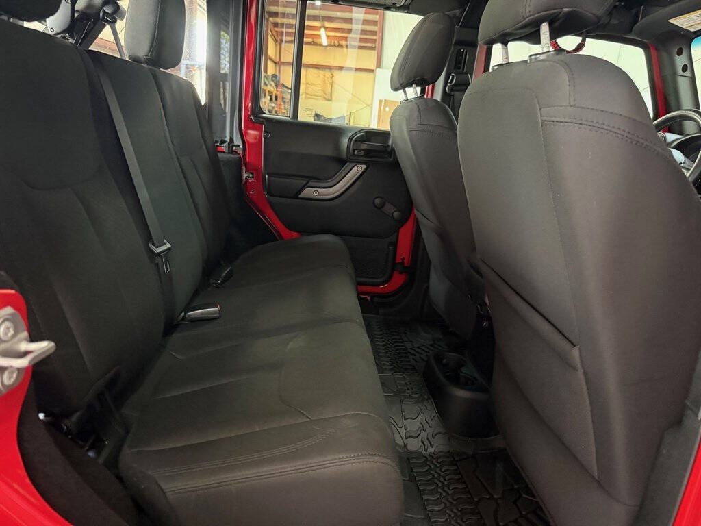 2018 Jeep Wrangler Image 14