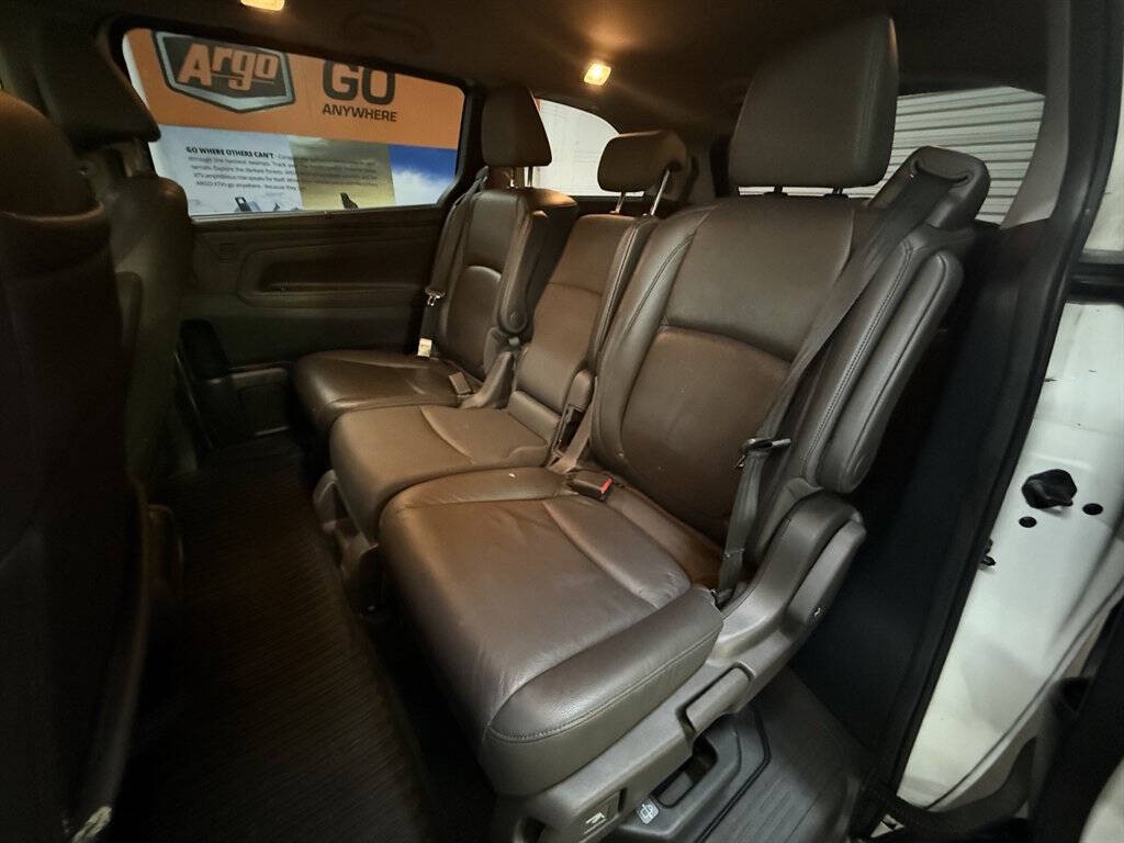 2018 Honda Odyssey Image 16